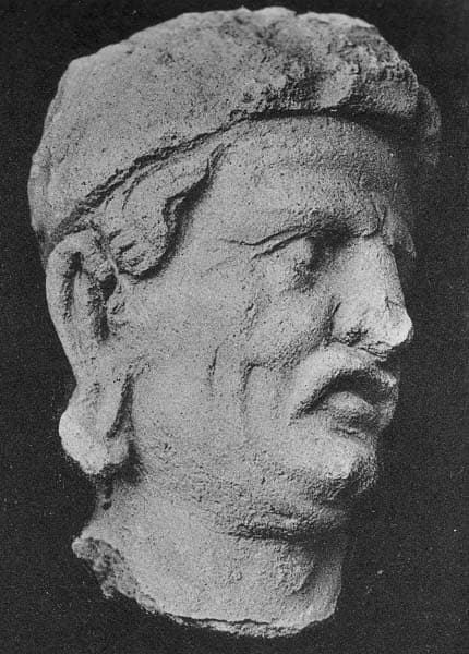 Tête de guerrier