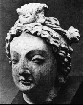 Figure in Stucco: Head of Bodhisattva, Tapa-i Kafarihā, Hadda
