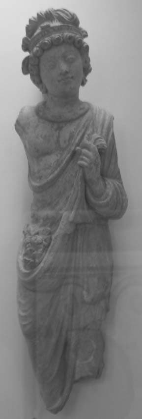 Figure in Stucco: Bust of Genius with Flowers, Tapa-i Kafarihā, Hadda