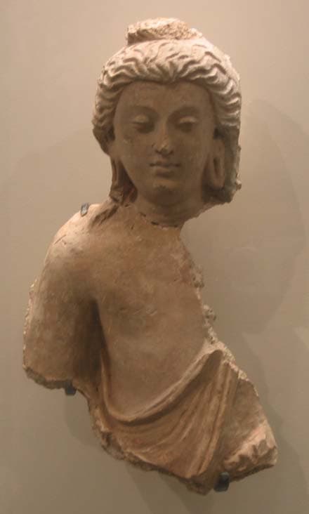 Figure in Stucco: Brahma or young brahman, Tapa Kalān, Hadda