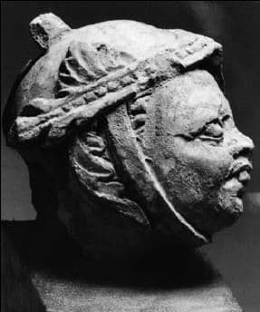 Figure in Stucco: Head of Warrior, Tapa Kalān, Hadda
