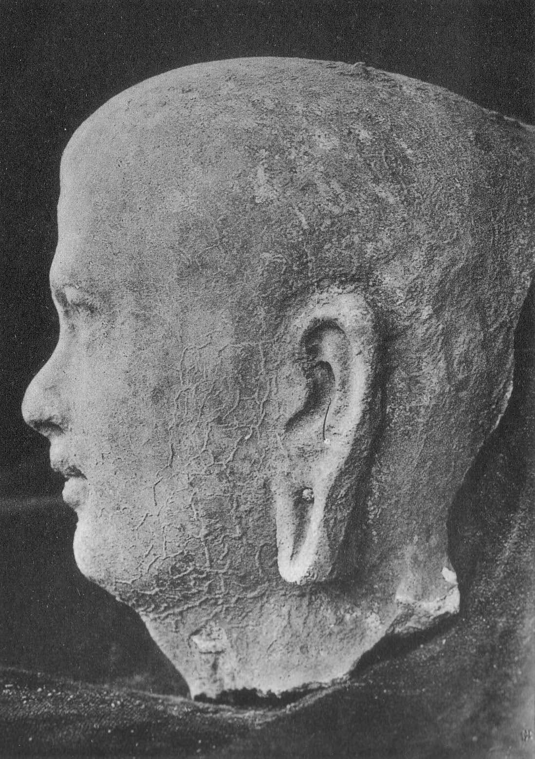 Figure in Stucco: Head of Monk Bhikṣu, Tapa Kalān, Hadda
