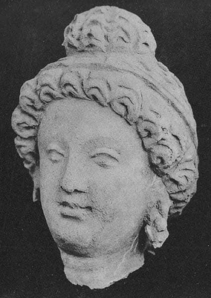 Figure in Stucco: Head of Bodhisattva, Tapa Kalān, Hadda