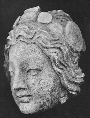 Figure in Stucco: Head of Bodhisattva, Tapa Kalān, Hadda