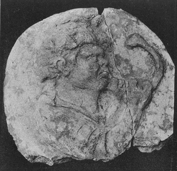 Medallion in Stucco: Musician, Tapa Kalān, Hadda