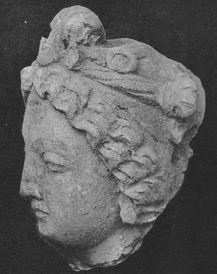Figure in Stucco: Head of Bodhisattva, Tapa-i Kafarihā, Hadda
